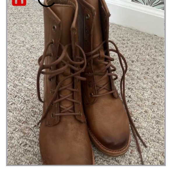 FRYE Veronica combat boots